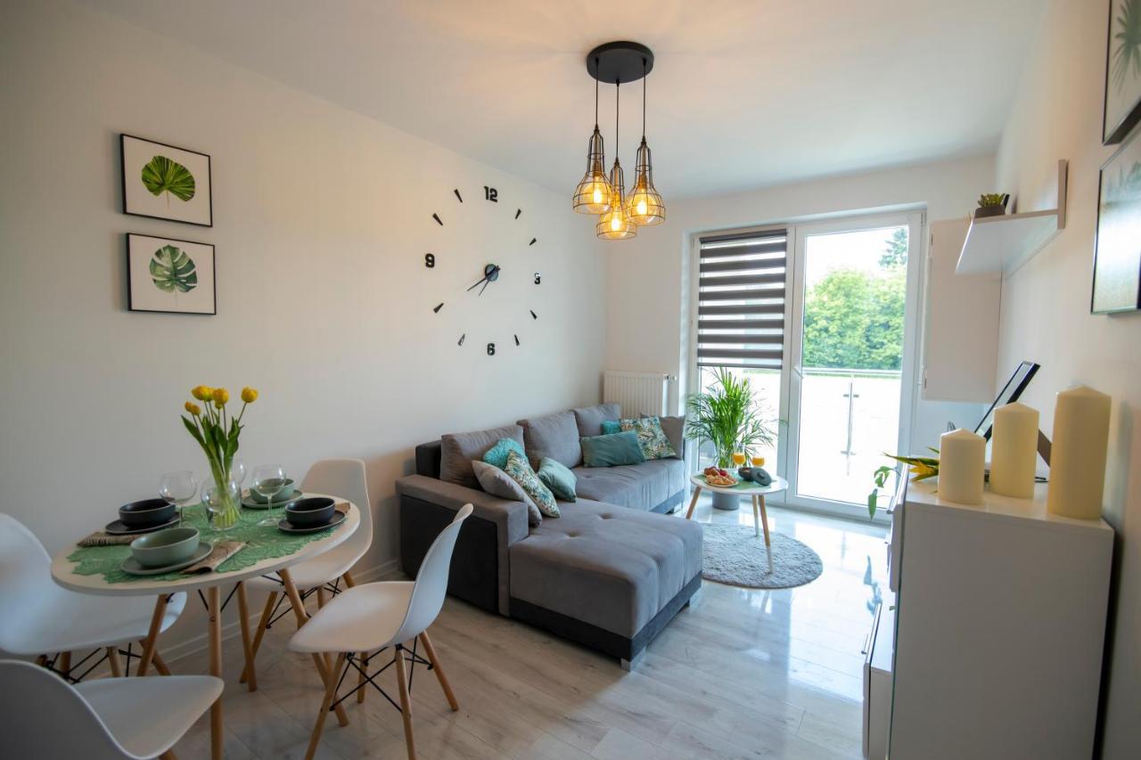 Апартаменти Apartament Laurowa Тичин Екстер'єр фото